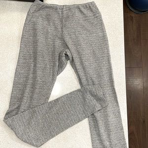 Brady Melville leggings, sweater like material, lightly worn